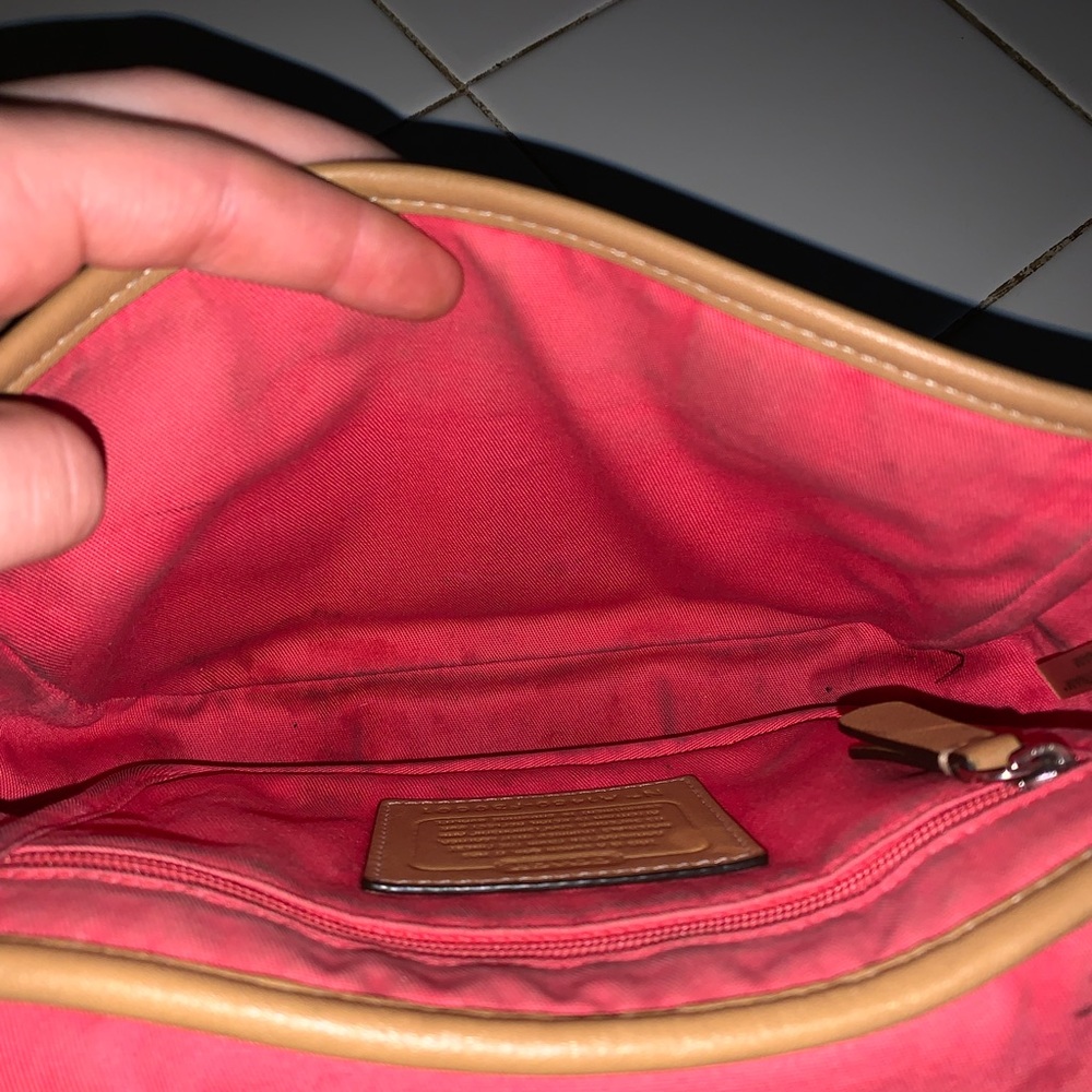 Coach Authentic Crossbody Shoulder Ripped! - Picture 6 of 12